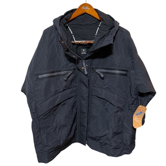 NWT - FP Movement Billie Boxy Insulated Lightweight Jacket - Black- Size XS/S - Picture 5 of 7